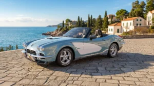 光岡「LA1」登場へ|マツダ ロードスターが1950年代コルベット風に変身
