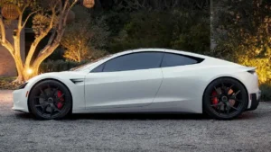 テスラ新型Roadster、公開イベントが10月15日に延期へ
