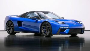 ホンダNSXが425馬力で「転生」 世界35台限定、ピニンファリーナが蘇らせた究極の初代NSX